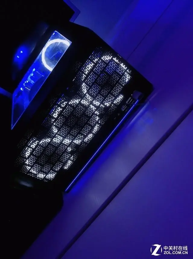 RR038pH4wFOPkF.webp
