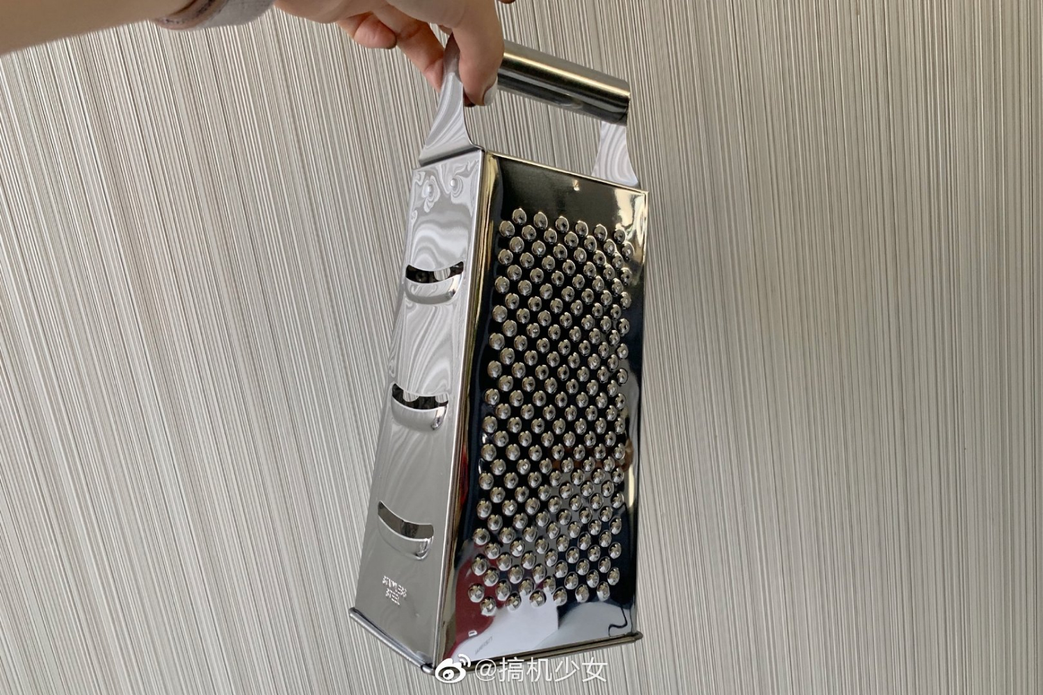 img-8cbf728fa1244d446b27568360423c3d.webp