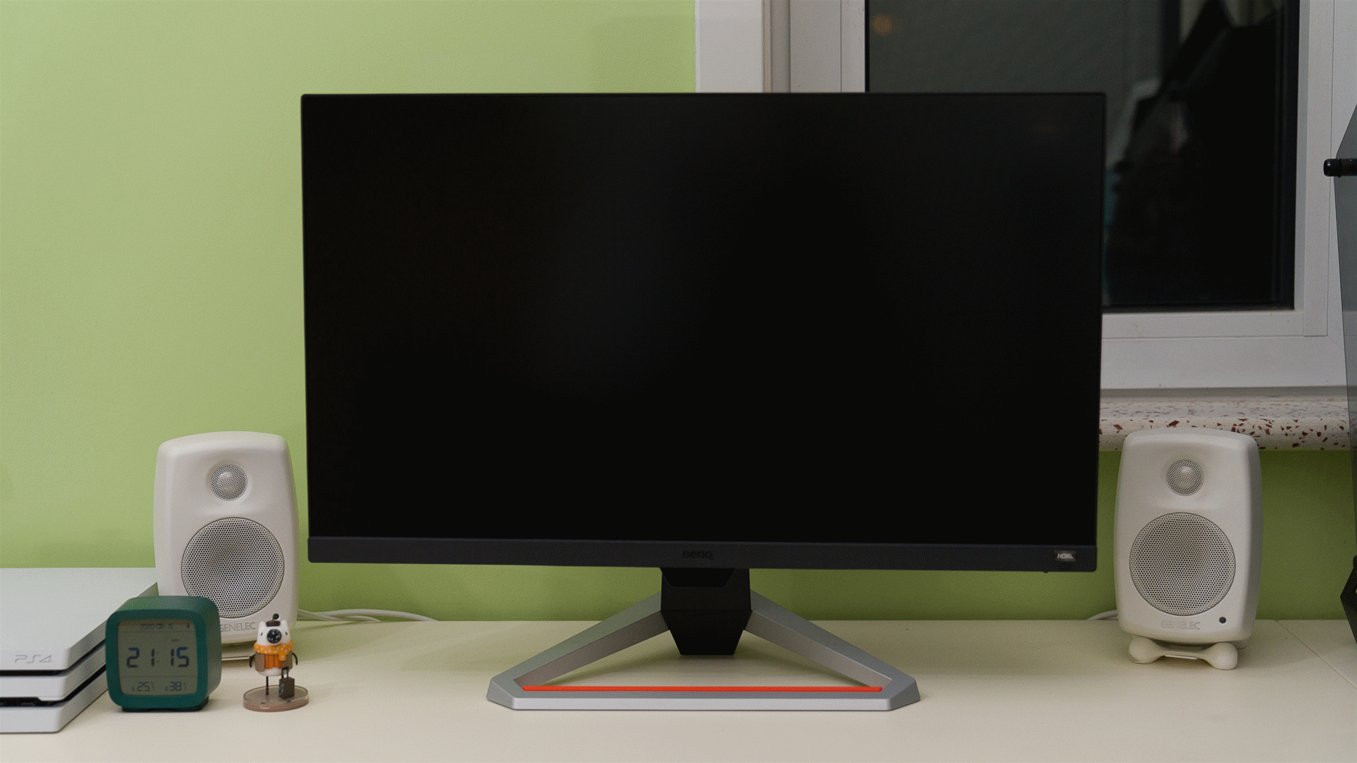 bd0f99b7g00qfamb0025vc001hc00u0m.gif