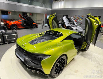 001KRpDdgy3go19an743ej61kw17lqv602.jpg