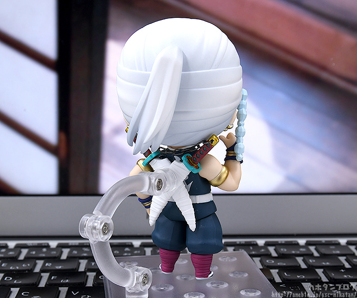 0026YIXUgy1gzooqrca9vj60jg0g847m02.jpg