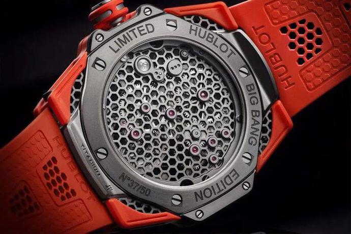 Hublot x Samuel Ross全新合作表款