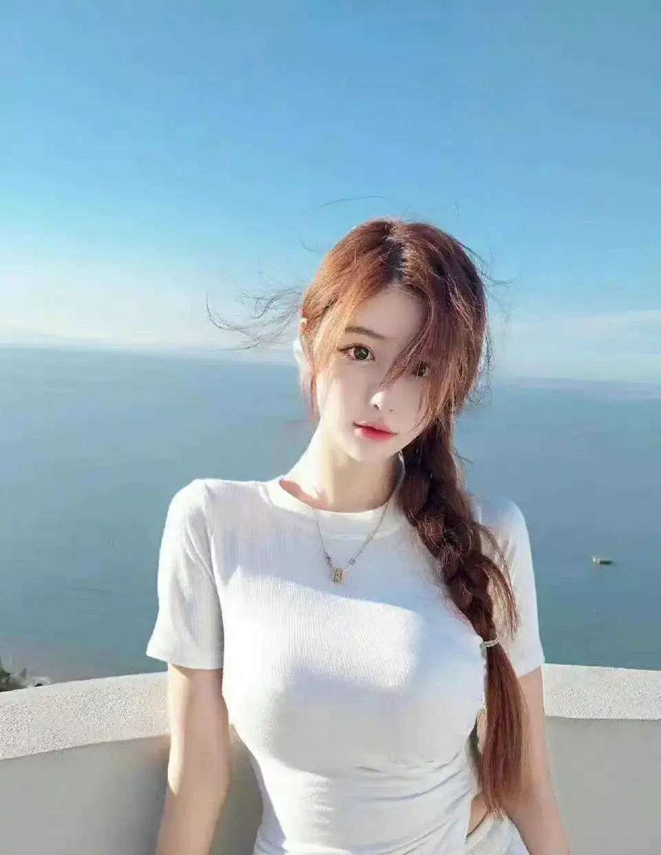 1663590389580_4e90f5c6j00ri5wws002jc000qo00yhg.webp