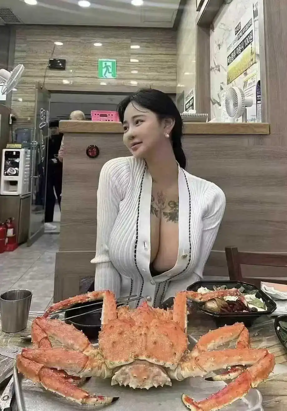 1699499093336_1f6b1df7j00s3qkty00n9d000pk010jd.webp