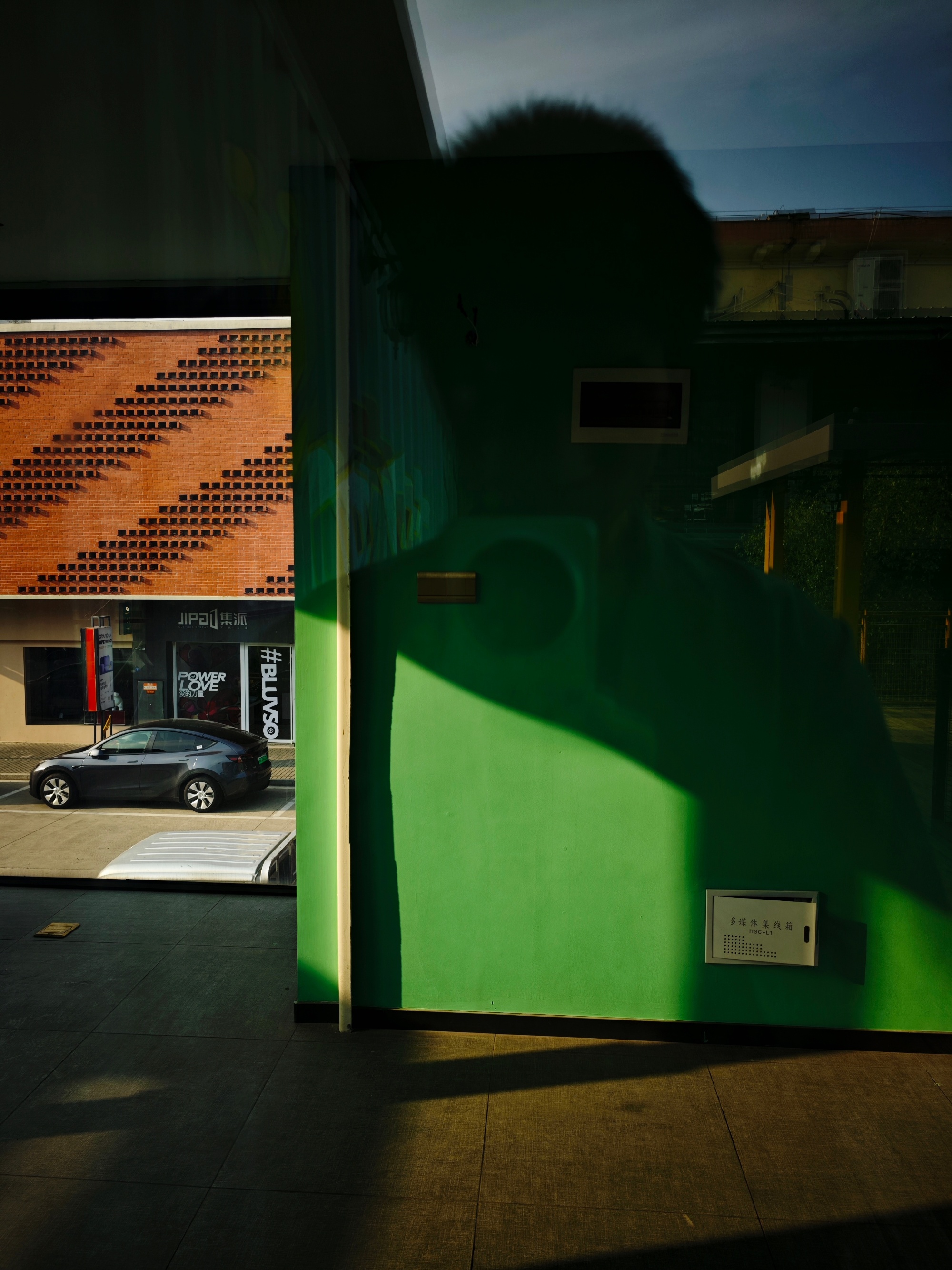 img-170953444837679e83c853e0d785abd39e2ce80a4b39c4ccbaf2d3b10640b15d1f6073199b6f2.jpg