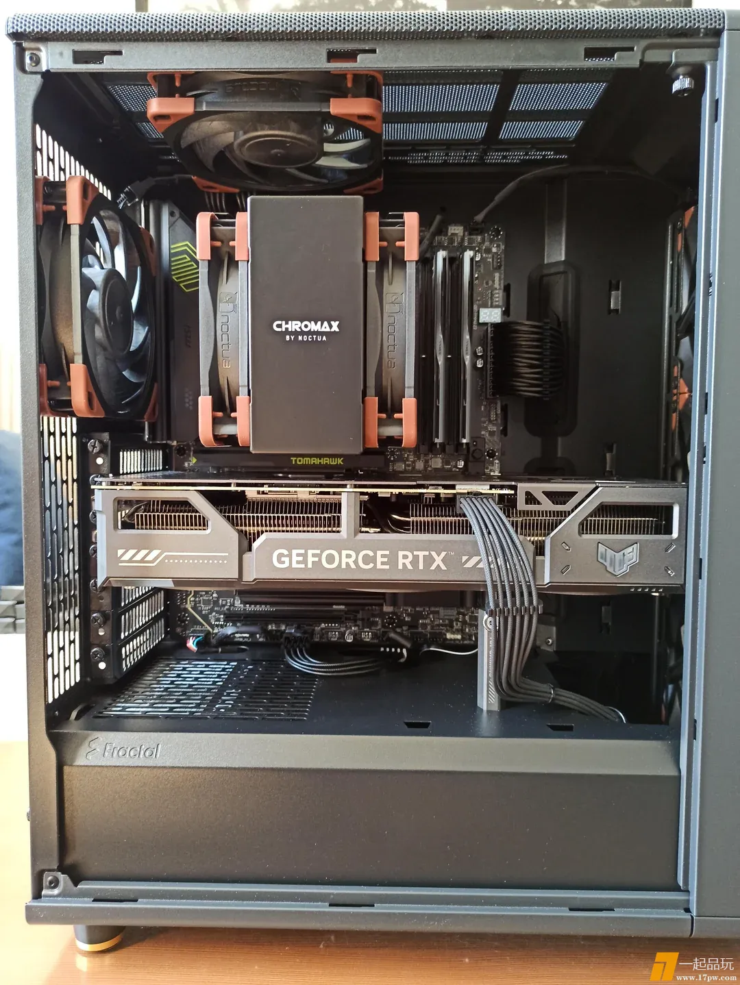 new-black-and-brown-build-v0-flyff6370lve1.webp