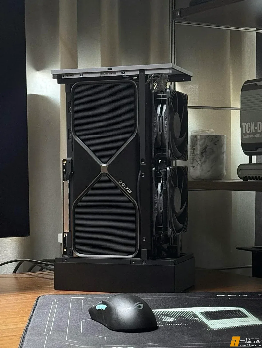 leaked-rtx5080-5090-reverse-travel-kit-v0-g59b9j2d0uve1.webp