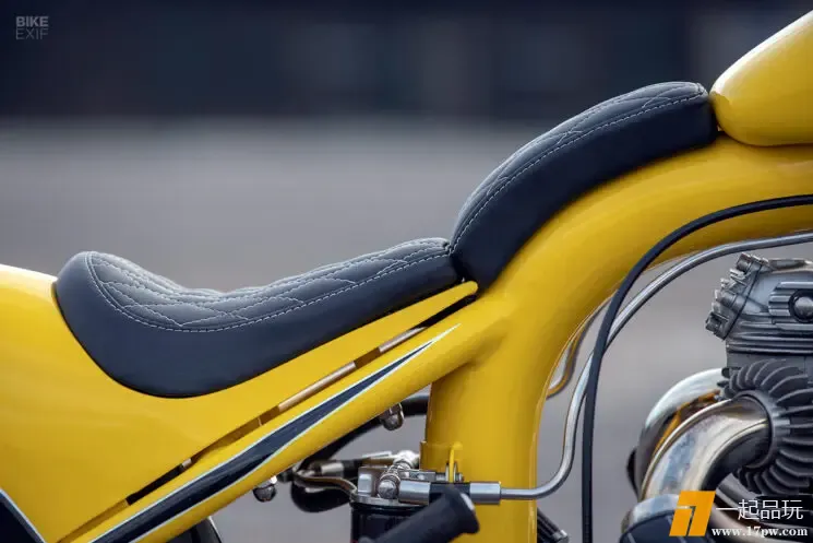 mooneyes-streamliner-motorcycle-12-745x497.webp