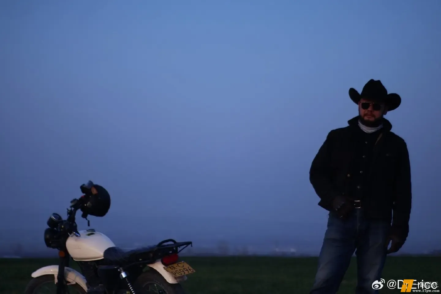 img-1746489995836126926e9a3cc6af6797e5023f3d4fb0ba3f31b8d3d56a35677c85132db37c466.webp