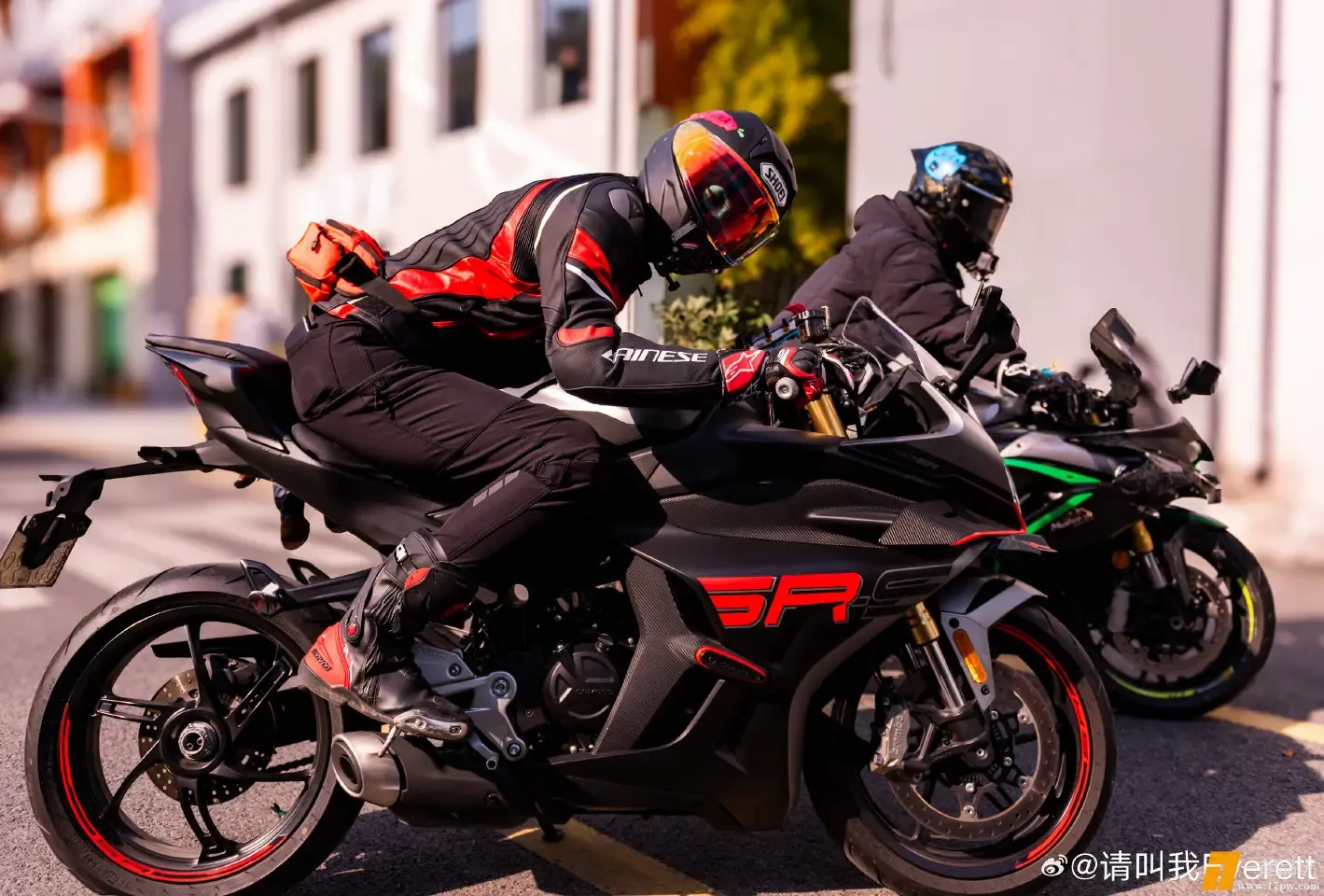 img-174649147322253f8d1cf38d5a235f664df17e6eca4eb82e294a9014d0d6720ec1936a35cf1c0.webp