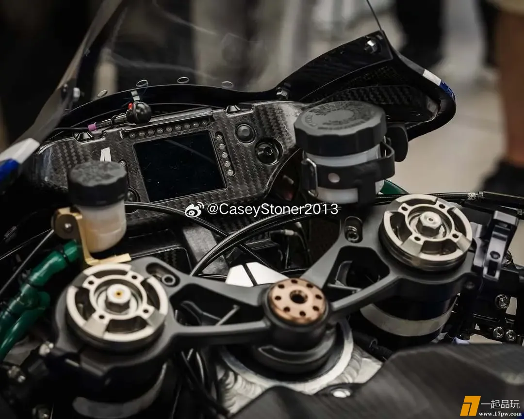 img-17582077487343807e92614a029cb853597e229f5e9e61b74427d122ee6dfdce61d63b01ae595.webp