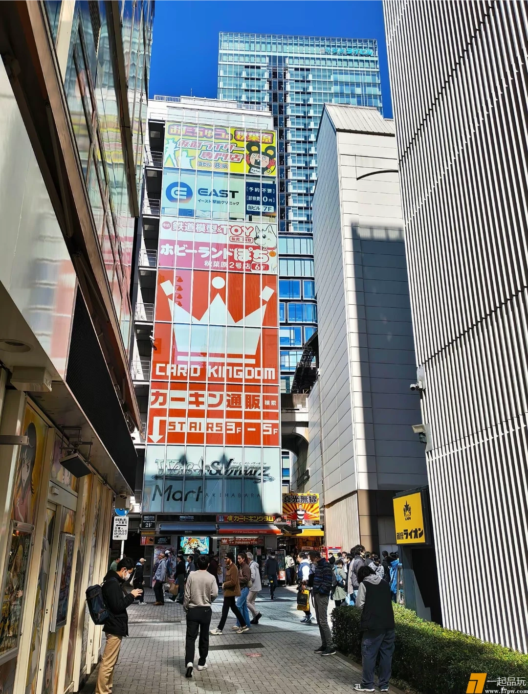 2aa60fc4-5f16-4dd3-a787-dd6e7222ec2e.webp