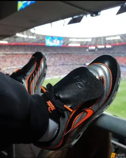 Patta × Nike Cryoshot 曝光，鞋底填平了～⚽️ ​