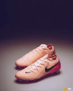 Nike Phantom GX II Elite AG-Pro “Prism”