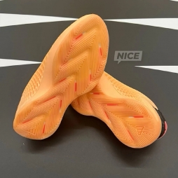 adidas 华子一代 ​​​