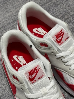 Air Max 1 86 OG 白红