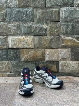 Salomon XT4 OG|||这双XT-4真的太好看‼️ 全新配色 银色logo 鞋身渐变青瓷绿 太好看了[哭惹R
