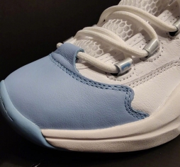 Reebok The Question “Nuggets Home” 实物，还原度能给几分？