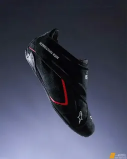新品发现 - Alpinestars Reserve ，看这造型像是赛车的鞋。 ​