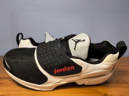 072-Jordan XX trainer