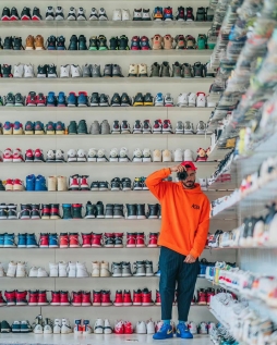 kickstq ​​​