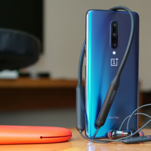 一加 7 Pro 国行定价 3,999 元起 会比海外便宜一些。